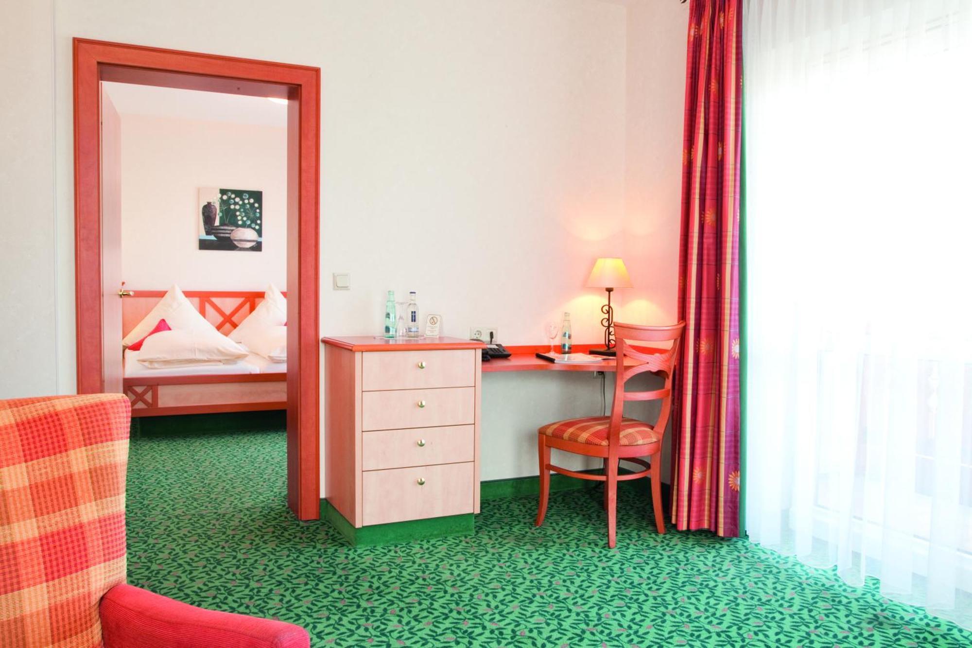 LandKomfort Hotel Elsenmann Willingen  Zimmer foto